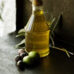 Gęsta konsystencja balsamu łączy w sobie oleje roślinne i naturalne ekstrakty ziołowe