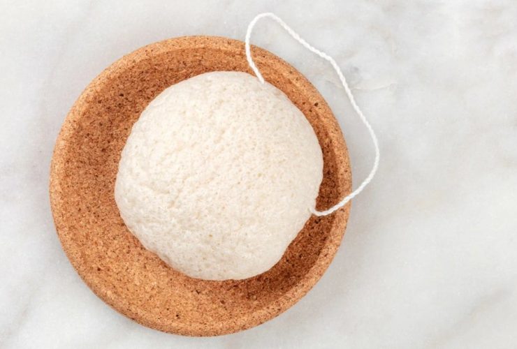 gąbka konjac do pielęgnacji twarzy z naturalnymi włóknami do oczyszczania